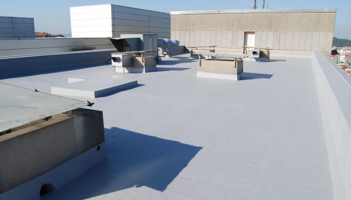 Rehabilitación de Impermeabilización en Instalaciones Industriales Antiguas